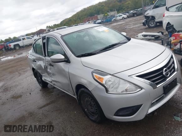 ✅ 2016 Nissan Versa S • VIN: 3N1CN7AP4GL891638 • Lot: 43282463. Listed on IAAI with 123,532 mi. Free auction sales archive from the USA and detailed vehicle history report at DreamBid. Image 1.