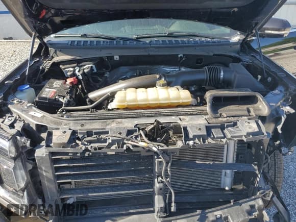 ✅ 2021 Ford Expedition Limited • VIN: 1FMJU2AT8MEA34401 • Lot: 57425295. Listed on Copart with 84,306 mi. Free auction sales archive from the USA and detailed vehicle history report at DreamBid. Image 12.