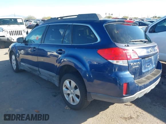 ✅ 2010 Subaru Outback Premium All-Weather Anniversary • VIN: 4S4BRBCCXA3330031 • Lot: 43825231. Wystawiony na IAAI z przebiegiem 54 847 mil. Bezpłatny archiwum sprzedaży aukcyjnych z USA i szczegółowy raport historii pojazdu na DreamBid. Zdjęcie 3.