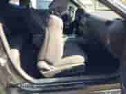 2013 Dodge Challenger SXT z VIN 2C3CDYAG2DH596472, wystawiony jako IAAI lot #43552887 z przebiegiem 222 700 mil mil oraz . Historia ofert i sprzedaży dostępna na DreamBid. Obrazek 5.