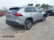 ✅ 2025 Toyota RAV4 XLE • VIN: 2T3W1RFV9SC330556 • Лот: 43722934. Опубликован ранее на IAAI с пробегом 15 637 миль. Бесплатный доступ к архиву аукционных продаж из США и подробный отчёт об истории автомобиля на DreamBid. Изображение 4.