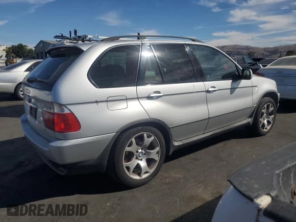 ✅ 2001 BMW X5 4.4i • VIN: WBAFB33531LH11060 • Lot: 69158205. Listed on Copart with 160,589 mi. Free auction sales archive from the USA and detailed vehicle history report at DreamBid. Image 3.