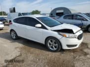 ✅ 2018 Ford Focus SE • VIN: 1FADP3K23JL316575 • Lot: 58700635. Wystawiony na Copart z przebiegiem 83 767 mil. Bezpłatny archiwum sprzedaży aukcyjnych z USA i szczegółowy raport historii pojazdu na DreamBid. Zdjęcie 4.