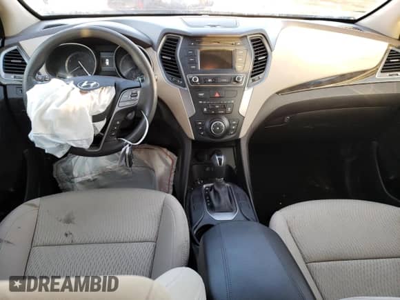 ✅ 2018 Hyundai Santa Fe 2.4L • VIN: 5XYZTDLB8JG523085 • Лот: 67651652. Опубликован ранее на Copart с пробегом 91 830 миль. Бесплатный доступ к архиву аукционных продаж из США и подробный отчёт об истории автомобиля на DreamBid. Изображение 8.