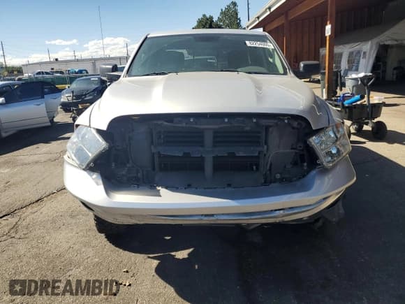 ✅ 2017 Ram 1500 Big Horn • VIN: 1C6RR7TT4HS776649 • Lot: 82254005. Wystawiony na Copart z przebiegiem 106 538 mil. Bezpłatny archiwum sprzedaży aukcyjnych z USA i szczegółowy raport historii pojazdu na DreamBid. Zdjęcie 5.