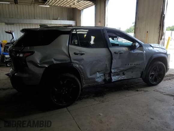 ✅ 2025 Chevrolet Equinox AWD LT • VIN: 3GNAXPEG1SL319516 • Lot: 69736335. Wystawiony na Copart z przebiegiem 715 mil. Bezpłatny archiwum sprzedaży aukcyjnych z USA i szczegółowy raport historii pojazdu na DreamBid. Zdjęcie 3.