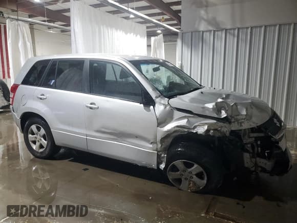 ✅ 2011 Suzuki Grand Vitara Premium • VIN: JS3TD0D22B4102488 • Lot: 88127645. Listed on Copart with 125,206 mi. Free auction sales archive from the USA and detailed vehicle history report at DreamBid. Image 4.