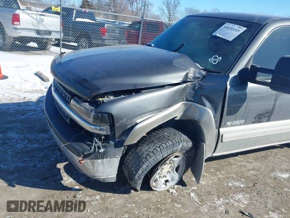 2000 Chevrolet Silverado 2500 с VIN 1GCGK24UXYE337355, выставлен на аукционе IAAI как лот 41631115 с пробегом 134 216 миль миль и . История ставок и продаж доступна на DreamBid. Изображение 6.