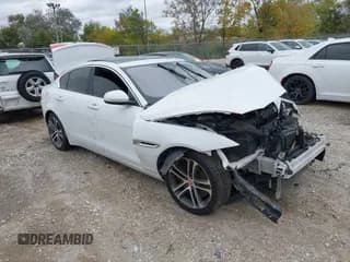 ✅ 2017 Jaguar XE 35t Premium • VIN: SAJAJ4BV6HA956270 • Лот: 43506626. Опубликован ранее на IAAI с пробегом 135 069 миль. Бесплатный доступ к архиву аукционных продаж из США и подробный отчёт об истории автомобиля на DreamBid. Изображение 1.