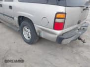 ✅ 2005 Chevrolet Suburban LT • VIN: 3GNFK16Z65G185021 • Лот: 41358279. Опубликован ранее на IAAI с пробегом 252 442 миль. Бесплатный доступ к архиву аукционных продаж из США и подробный отчёт об истории автомобиля на DreamBid. Изображение 6.