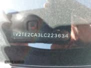 ✅ 2020 Volkswagen Atlas SEL Premium R-Line • VIN: 1V2TE2CA3LC223634 • Lot: 43303037. Listed on IAAI with 105,502 mi. Free auction sales archive from the USA and detailed vehicle history report at DreamBid. Image 9.