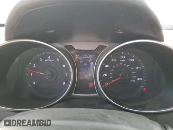 ✅ 2012 Hyundai Veloster w/Red Int • VIN: KMHTC6AD4CU060963 • Lot: 78530334. Wystawiony na Copart z przebiegiem 169 618 mil. Bezpłatny archiwum sprzedaży aukcyjnych z USA i szczegółowy raport historii pojazdu na DreamBid. Zdjęcie 9.