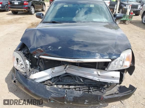 ✅ 2000 Cadillac DeVille DHS • VIN: 1G6KE57Y8YU195338 • Lot: 42965934. Listed on IAAI with 90,423 mi. Free auction sales archive from the USA and detailed vehicle history report at DreamBid. Image 6.