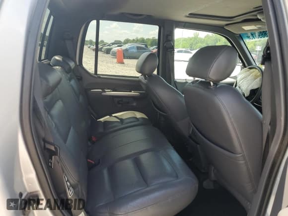 ✅ 2002 Ford Explorer Sport Trac Value • VIN: 1FMZU77EX2UB44409 • Lot: 55889315. Wystawiony na Copart z przebiegiem 124 133 mil. Bezpłatny archiwum sprzedaży aukcyjnych z USA i szczegółowy raport historii pojazdu na DreamBid. Zdjęcie 10.