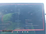 ✅ 2023 Tesla Model Y Performance • VIN: 7SAYGDEF9PF635882 • Lot: 43148094. Wystawiony na IAAI z przebiegiem 29 215 mil. Bezpłatny archiwum sprzedaży aukcyjnych z USA i szczegółowy raport historii pojazdu na DreamBid. Zdjęcie 15.