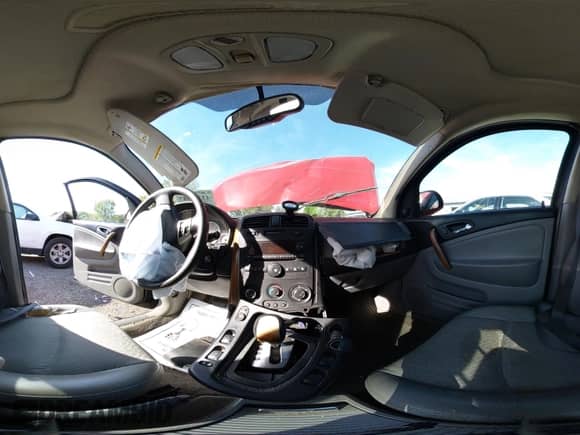 2007 Saturn VUE V6 with VIN 5GZCZ63497S870413, listed as a IAAI auction lot 43354387 with 169,092 mi miles and . Bid and sale history available at DreamBid. Image 18.