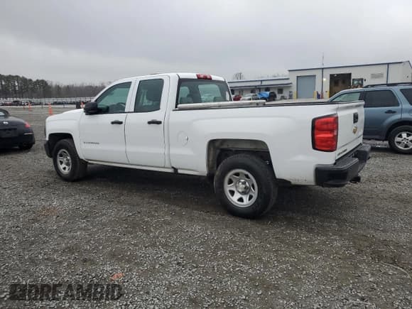 ✅ 2018 Chevrolet Silverado 1500 LS • VIN: 1GCRCNEH2JZ272217 • Лот: 44707215. Опубликован ранее на Copart с пробегом 192 285 миль. Бесплатный доступ к архиву аукционных продаж из США и подробный отчёт об истории автомобиля на DreamBid. Изображение 2.