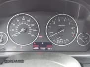 ✅ 2012 BMW 3 Series 328i • VIN: WBA3A5C53CF345021 • Лот: 43883516. Опубликован ранее на IAAI с пробегом 170 204 миль. Бесплатный доступ к архиву аукционных продаж из США и подробный отчёт об истории автомобиля на DreamBid. Изображение 7.