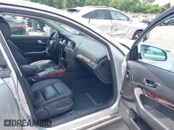 ✅ 2006 Audi A6 3.2L • VIN: WAUDH74F26N133224 • Лот: 42491717. Опубликован ранее на IAAI с пробегом 154 019 миль. Бесплатный доступ к архиву аукционных продаж из США и подробный отчёт об истории автомобиля на DreamBid. Изображение 5.