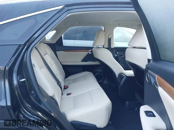 ✅ 2021 Lexus RX 350 • VIN: 2T2HZMDA0MC308358 • Lot: 43387628. Listed on IAAI with 28,952 mi. Free auction sales archive from the USA and detailed vehicle history report at DreamBid. Image 8.