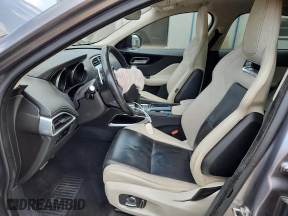 ✅ 2020 Jaguar F-Pace 25t R-Sport • VIN: SADCL2FX2LA618721 • Лот: 65162635. Опубликован ранее на Copart с пробегом 82 466 миль. Бесплатный доступ к архиву аукционных продаж из США и подробный отчёт об истории автомобиля на DreamBid. Изображение 7.