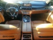 ✅ 2017 BMW 7 Series ALPINA B7 xDrive • VIN: WBA7F2C56HG422385 • Lot: 90929155. Listed on Copart with 65,752 mi. Free auction sales archive from the USA and detailed vehicle history report at DreamBid. Image 8.