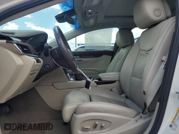 ✅ 2014 Cadillac XTS Premium • VIN: 2G61P5S3XE9162092 • Lot: 68918585. Wystawiony na Copart z przebiegiem 46 254 mil. Bezpłatny archiwum sprzedaży aukcyjnych z USA i szczegółowy raport historii pojazdu na DreamBid. Zdjęcie 7.