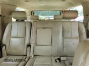 ✅ 2008 Chevrolet Suburban 3LT • VIN: 3GNFC16J38G260091 • Lot: 65715635. Listed on Copart with 254,945 mi. Free auction sales archive from the USA and detailed vehicle history report at DreamBid. Image 10.