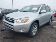 ✅ 2007 Toyota RAV4 Limited • VIN: JTMBD31V175072346 • Lot: 43756431. Listed on IAAI with 194,812 mi. Free auction sales archive from the USA and detailed vehicle history report at DreamBid. Image 17.