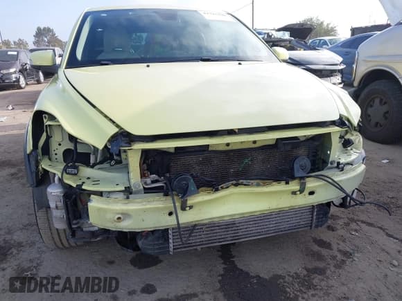 ✅ 2012 Volvo C30 • VIN: YV1672MK1C2273593 • Lot: 42725240. Wystawiony na IAAI z przebiegiem 158 664 mil. Bezpłatny archiwum sprzedaży aukcyjnych z USA i szczegółowy raport historii pojazdu na DreamBid. Zdjęcie 6.