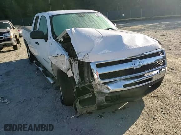 2011 Chevrolet Silverado 1500 Work Truck с VIN 1GCRKPEA7BZ111283, выставлен на аукционе Copart как лот 82273245 с пробегом 171 141 миль миль и Списание • Salvage title. История ставок и продаж доступна на DreamBid. Изображение 13.