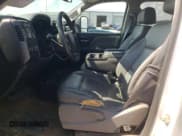 ✅ 2015 Chevrolet Silverado 2500HD • VIN: 1GB2KUEG6FZ131927 • Лот: 61643155. Опубликован ранее на Copart с пробегом 183 962 миль. Бесплатный доступ к архиву аукционных продаж из США и подробный отчёт об истории автомобиля на DreamBid. Изображение 7.