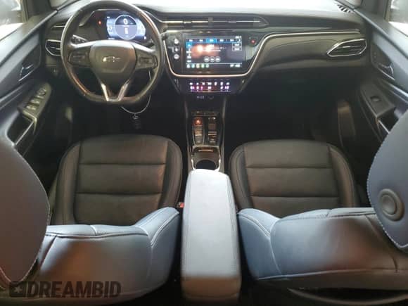 2023 Chevrolet Bolt EUV LT z VIN 1G1FY6S06P4191065, wystawiony jako Copart lot #85339375 z przebiegiem 30 220 mil mil oraz Szkoda całkowita • Salvage title. Historia ofert i sprzedaży dostępna na DreamBid. Obrazek 8.