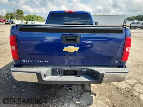 ✅ 2013 Chevrolet Silverado 1500 LT • VIN: 1GCRKSE76DZ359681 • Лот: 81706535. Опубликован ранее на Copart с пробегом 178 235 миль. Бесплатный доступ к архиву аукционных продаж из США и подробный отчёт об истории автомобиля на DreamBid. Изображение 6.