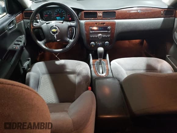 ✅ 2011 Chevrolet Impala LT Fleet • VIN: 2G1WG5EK3B1148561 • Лот: 60109165. Опубликован ранее на Copart с пробегом 150 972 миль. Бесплатный доступ к архиву аукционных продаж из США и подробный отчёт об истории автомобиля на DreamBid. Изображение 8.