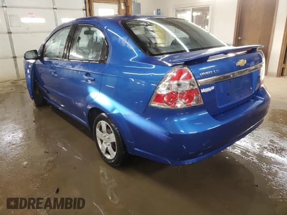 ✅ 2008 Chevrolet Aveo LS • VIN: KL1TD56608B175222 • Lot: 46323175. Wystawiony na Copart z przebiegiem 107 245 mil. Bezpłatny archiwum sprzedaży aukcyjnych z USA i szczegółowy raport historii pojazdu na DreamBid. Zdjęcie 2.