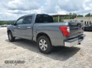 ✅ 2017 Nissan Titan SV • VIN: 1N6AA1EJ3HN543508 • Lot: 60739735. Listed on Copart with 170,165 mi. Free auction sales archive from the USA and detailed vehicle history report at DreamBid. Image 2.