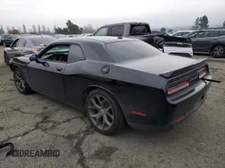 ✅ 2019 Dodge Challenger R/T • VIN: 2C3CDZBT1KH501334 • Lot: 39406434. Wystawiony na Copart z przebiegiem 63 005 mil. Bezpłatny archiwum sprzedaży aukcyjnych z USA i szczegółowy raport historii pojazdu na DreamBid. Zdjęcie 2.