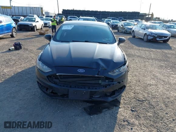 ✅ 2017 Ford Fusion SE • VIN: 3FA6P0H79HR150374 • Lot: 41708768. Listed on IAAI with 165,333 mi. Free auction sales archive from the USA and detailed vehicle history report at DreamBid. Image 12.