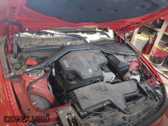 ✅ 2016 BMW 3 Series 328i xDrive • VIN: WBA8E3C51GK501553 • Lot: 43819316. Listed on IAAI with 28,394 mi. Free auction sales archive from the USA and detailed vehicle history report at DreamBid. Image 10.