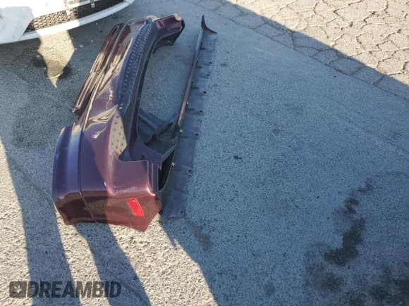 ✅ 2004 Scion xB • VIN: JTLKT334440135511 • Лот: 80366905. Опубликован ранее на Copart с пробегом 175 599 миль. Бесплатный доступ к архиву аукционных продаж из США и подробный отчёт об истории автомобиля на DreamBid. Изображение 13.