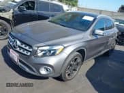 ✅ 2020 Mercedes-Benz GLA 250 • VIN: WDCTG4EB1LJ690134 • Lot: 42827851. Wystawiony na IAAI z przebiegiem 56 377 mil. Bezpłatny archiwum sprzedaży aukcyjnych z USA i szczegółowy raport historii pojazdu na DreamBid. Zdjęcie 2.