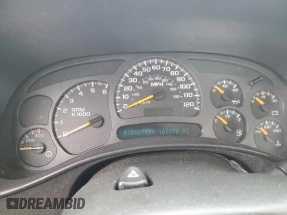 ✅ 2004 Chevrolet Silverado 2500HD Work Truck • VIN: 1GCHK24U54E290976 • Лот: 70123835. Опубликован ранее на Copart с пробегом 166 880 миль. Бесплатный доступ к архиву аукционных продаж из США и подробный отчёт об истории автомобиля на DreamBid. Изображение 9.