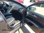 ✅ 2015 Lincoln MKZ • VIN: 3LN6L2J96FR625761 • Lot: 42235387. Wystawiony na IAAI z przebiegiem 132 183 mil. Bezpłatny archiwum sprzedaży aukcyjnych z USA i szczegółowy raport historii pojazdu na DreamBid. Zdjęcie 5.