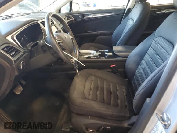 ✅ 2016 Ford Fusion SE • VIN: 3FA6P0H76GR164313 • Lot: 91140595. Listed on Copart with 82,780 mi. Free auction sales archive from the USA and detailed vehicle history report at DreamBid. Image 7.