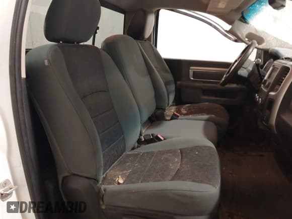 ✅ 2013 Ram 2500 • VIN: 3C6LR5BT4DG559115 • Lot: 42313531. Wystawiony na IAAI z przebiegiem 124 472 mil. Bezpłatny archiwum sprzedaży aukcyjnych z USA i szczegółowy raport historii pojazdu na DreamBid. Zdjęcie 8.