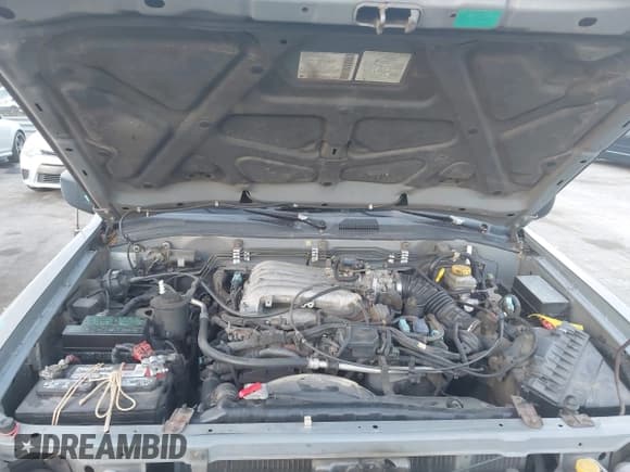 ✅ 2002 Nissan Pathfinder LE • VIN: JN8DR09Y42W733463 • Lot: 42077161. Listed on IAAI with 174,661 mi. Free auction sales archive from the USA and detailed vehicle history report at DreamBid. Image 10.