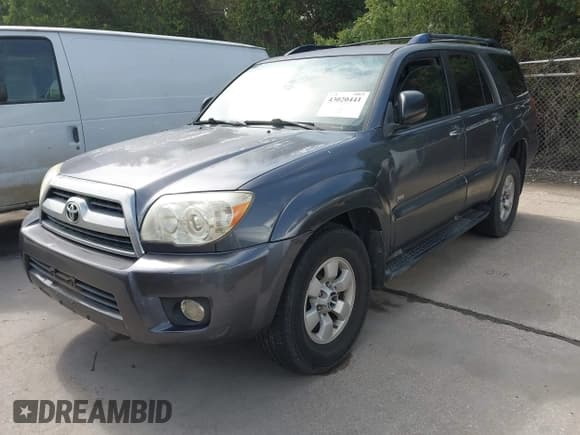 ✅ 2008 Toyota 4Runner SR5 • VIN: JTEZU14RX80099105 • Lot: 43020441. Wystawiony na IAAI z przebiegiem 221 011 mil. Bezpłatny archiwum sprzedaży aukcyjnych z USA i szczegółowy raport historii pojazdu na DreamBid. Zdjęcie 2.