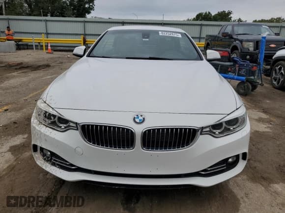 ✅ 2015 BMW 4 Series 428i xDrive • VIN: WBA3V9C57F5A78443 • Лот: 82252875. Опубликован ранее на Copart с пробегом 116 781 миль. Бесплатный доступ к архиву аукционных продаж из США и подробный отчёт об истории автомобиля на DreamBid. Изображение 5.