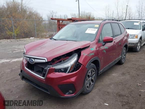 ✅ 2021 Subaru Forester Premium • VIN: JF2SKAFC2MH509655 • Lot: 43730203. Wystawiony na IAAI z przebiegiem 13 911 mil. Bezpłatny archiwum sprzedaży aukcyjnych z USA i szczegółowy raport historii pojazdu na DreamBid. Zdjęcie 17.